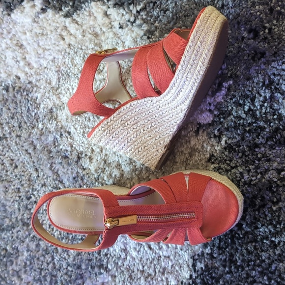 Wedge Sandals - Picture 3 of 6